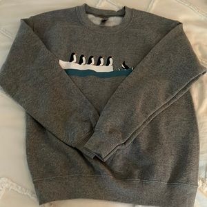 Grey penguin crew neck sweatshirt. (Small/Petite)